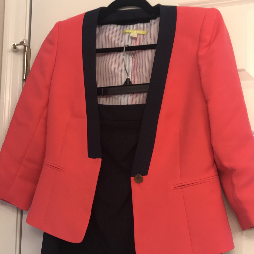Gianni Bini Suit